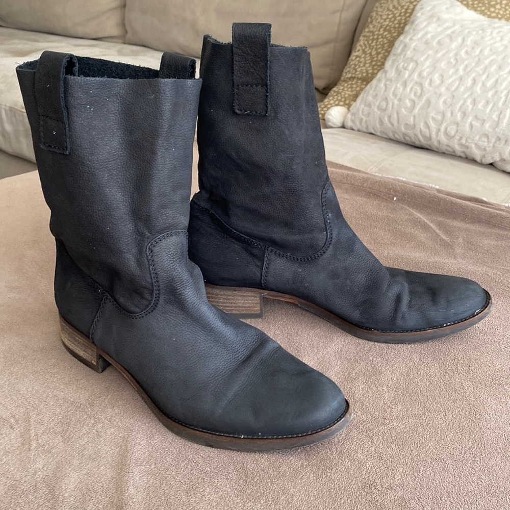 Gino Rossi ankle boots size 40 - used